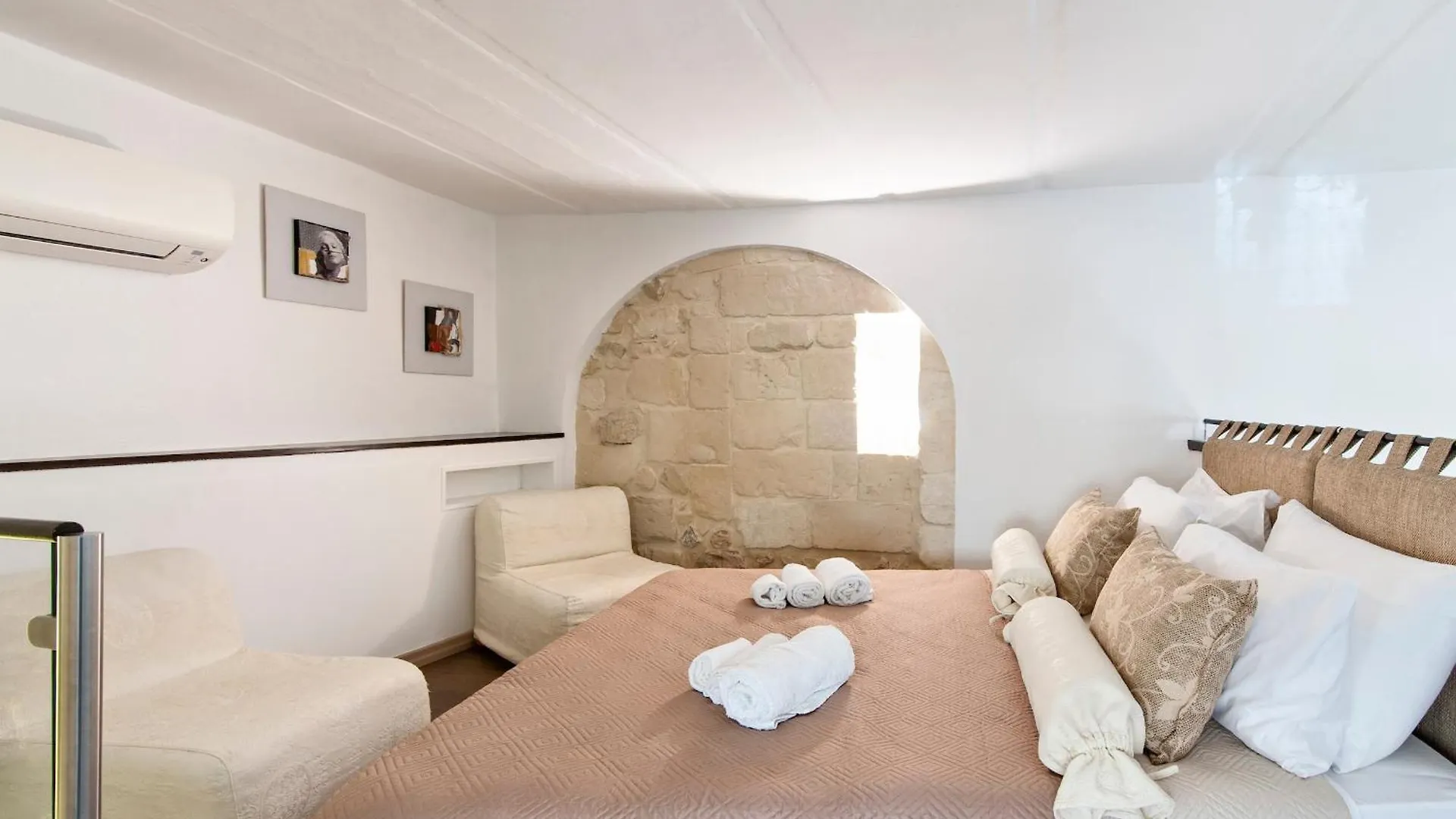 Suite Dei Longobardi Lecce Holiday home