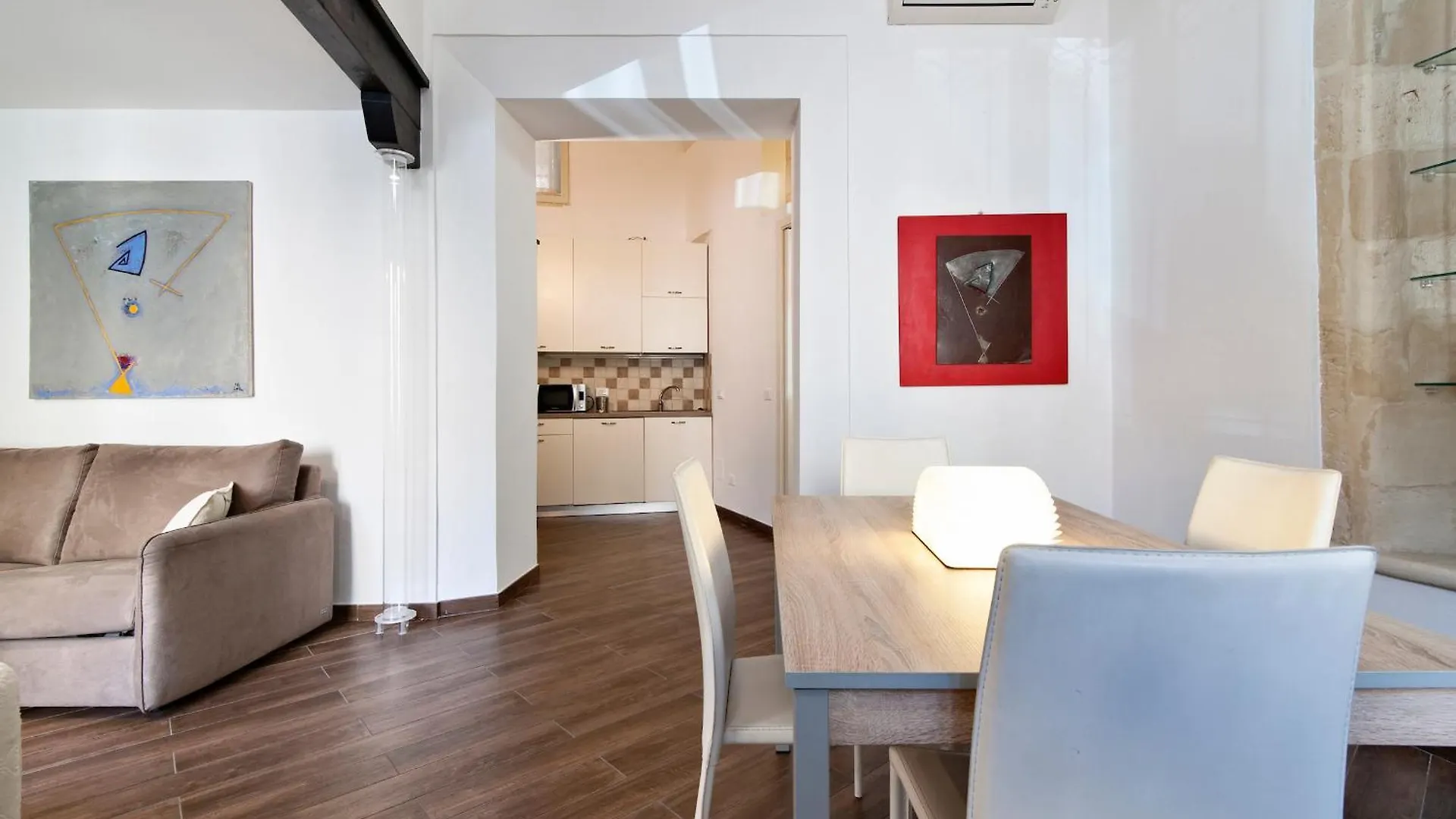 Suite Dei Longobardi Lecce Holiday home